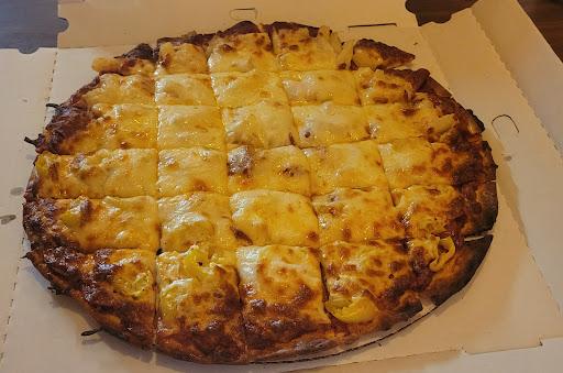 Twin Cities Pizza